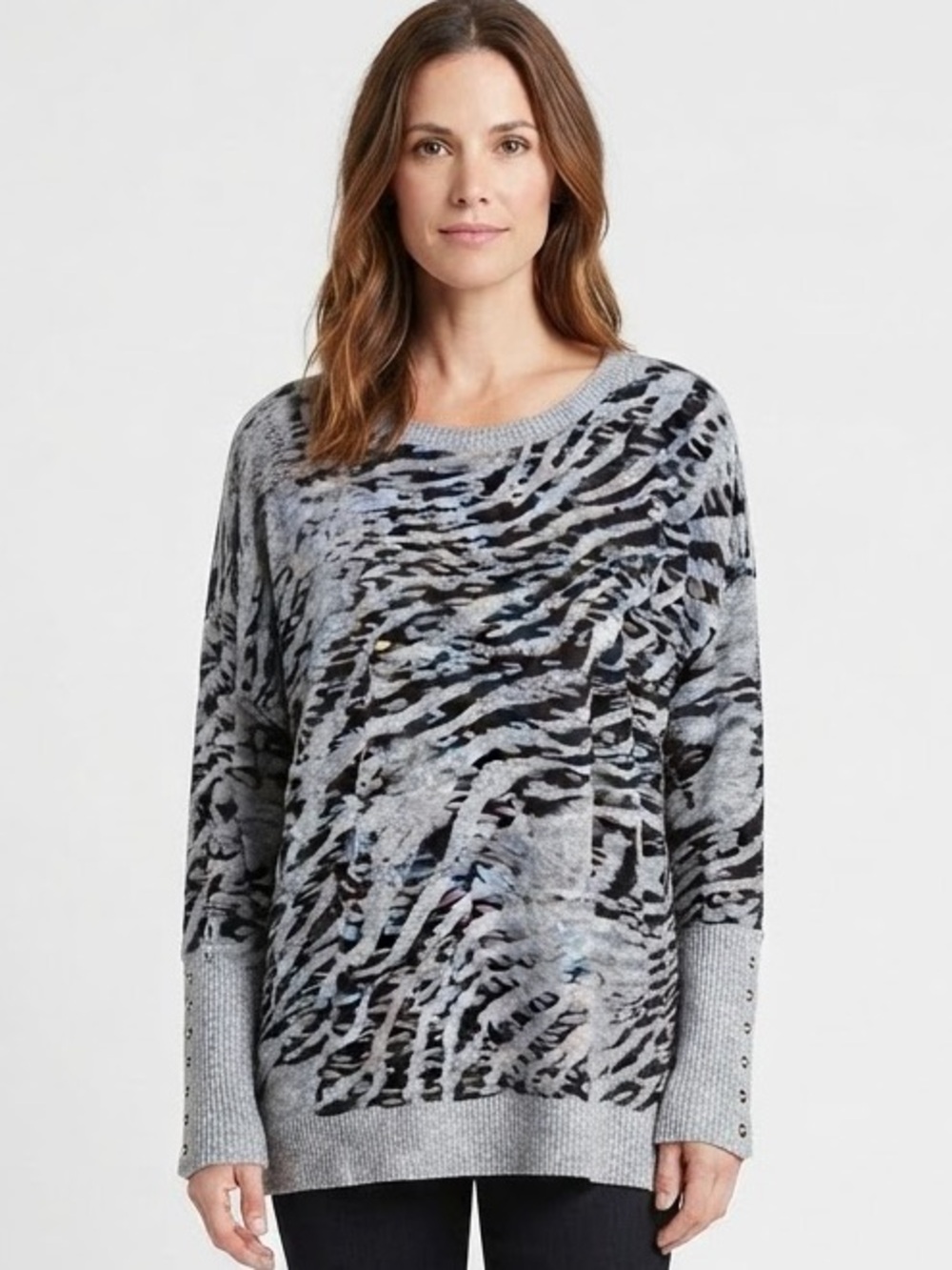 Westbound Gray Black Animal Print Long Sleeve Button Cuff Tunic Sweater Sz Large